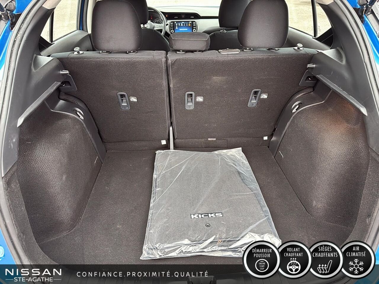 Nissan Kicks Play SV | 1 PROPRIÉTAIRE | JAMAIS ACCIDENTÉ | BANCS CHAUFFANTS | VOLANT CHAUFFANT 2025 Bleu Sainte-Agathe-des-Monts - photo #20