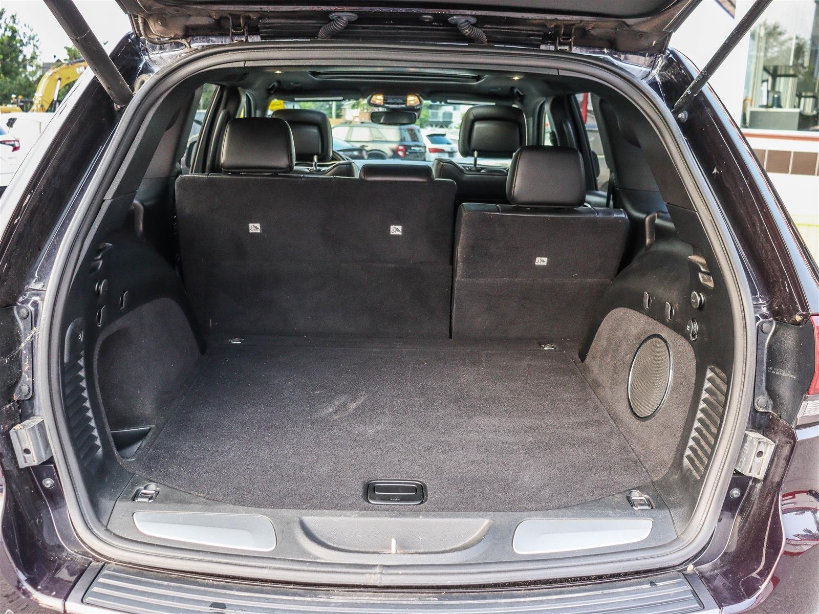 2018 Jeep Grand Cherokee Overland Ottawa & Gatineau - photo #18