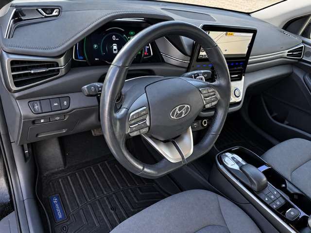 2020 Hyundai IONIQ Preferred Hatchback Black