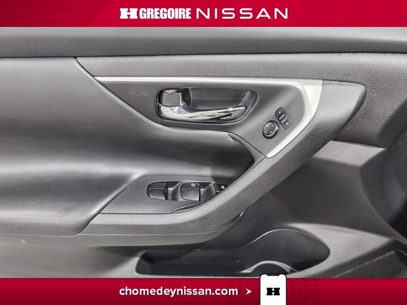 Nissan Altima CR7350 | 2.5 S * Mag * Caméra * Bluetooth * A/C 2016 Argent Laval - photo #13