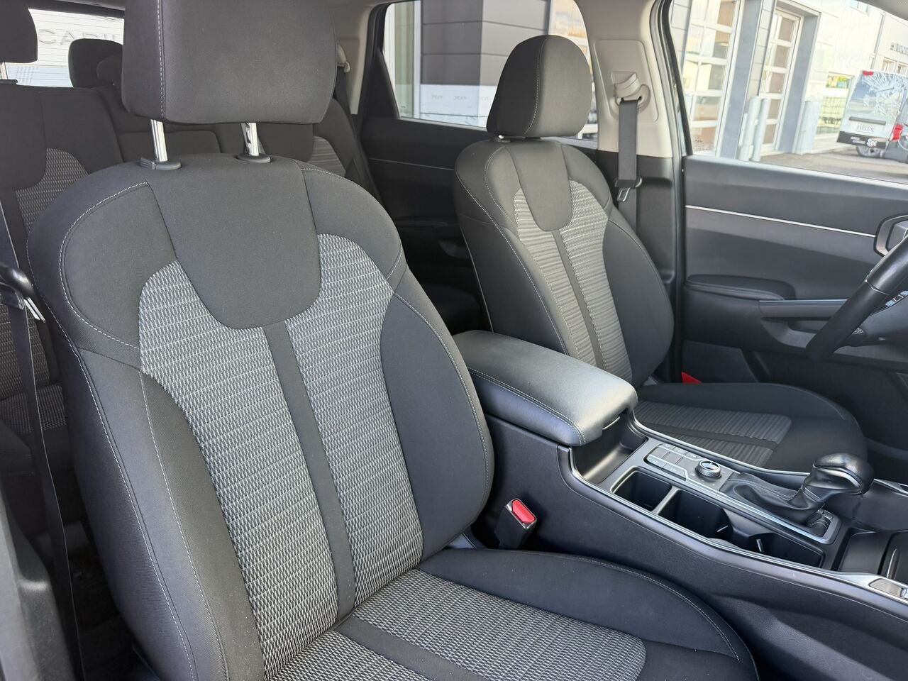2023 Kia Sorento LX Premium AWD 7 PASSAGERS Black Laval - photo #21