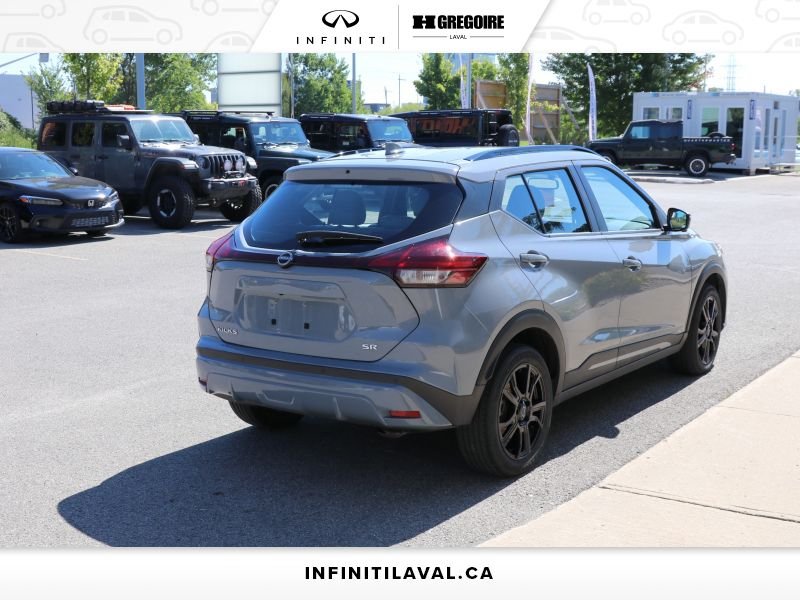 Nissan Kicks IT2514 | SR * Mag * Caméra * Carplay * Cuir 2024 Gris Laval - photo #8