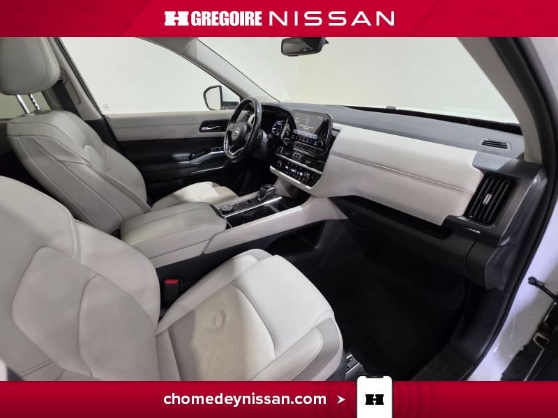 2024 Nissan Pathfinder White Laval - photo #24