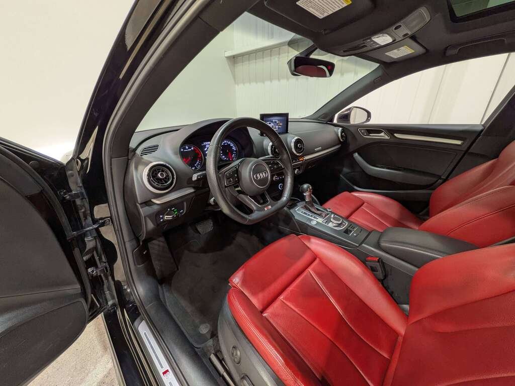 2020 Audi A3 Sedan Progressiv 45 TFSI quattro Black Val-David - photo #9