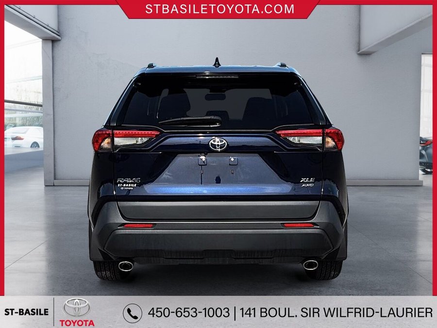2024 TOYOTA RAV4 XLE AWD Blue