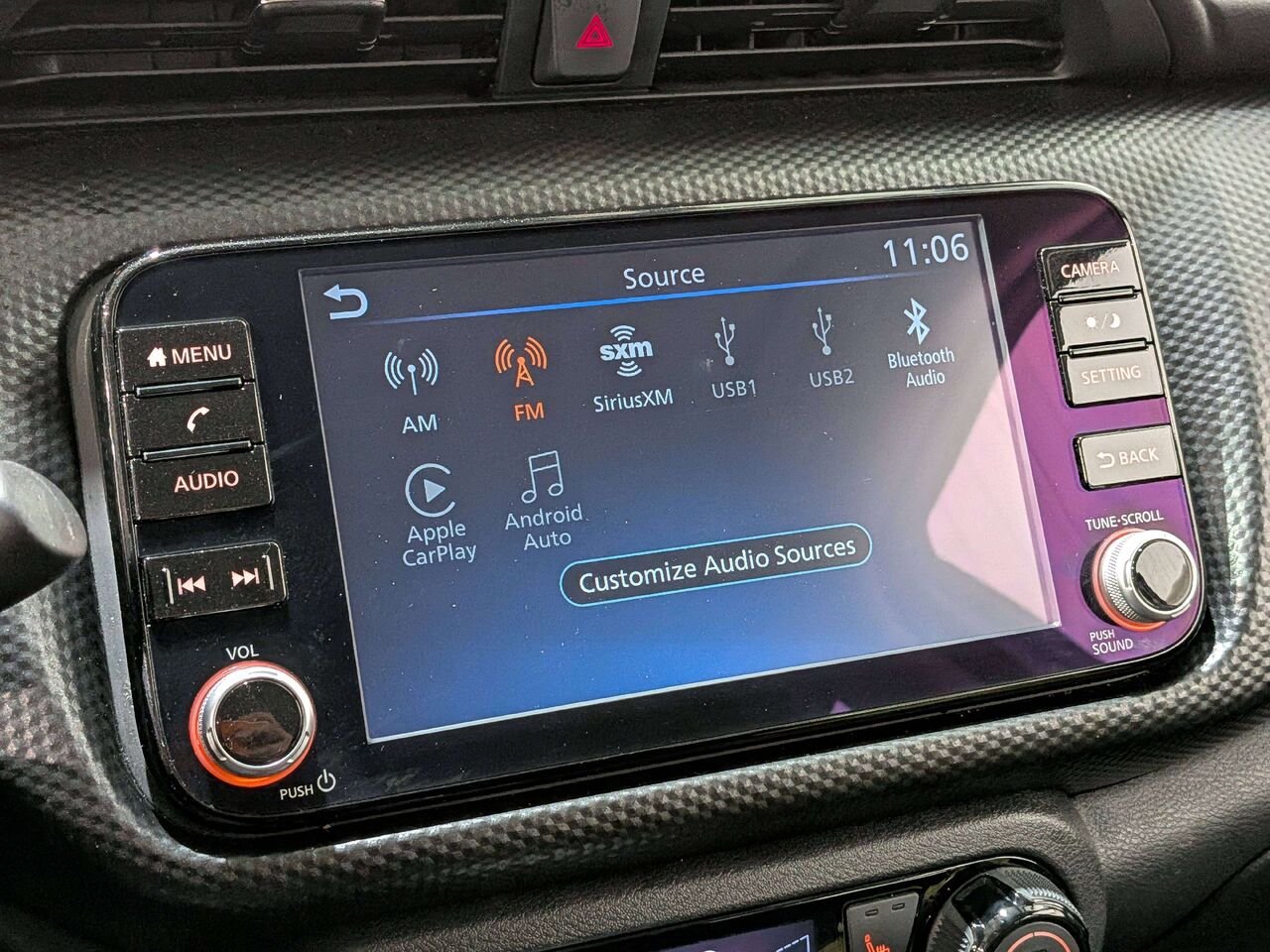 Nissan Kicks Play SV FWD 2025 Blanc Mirabel - photo #20
