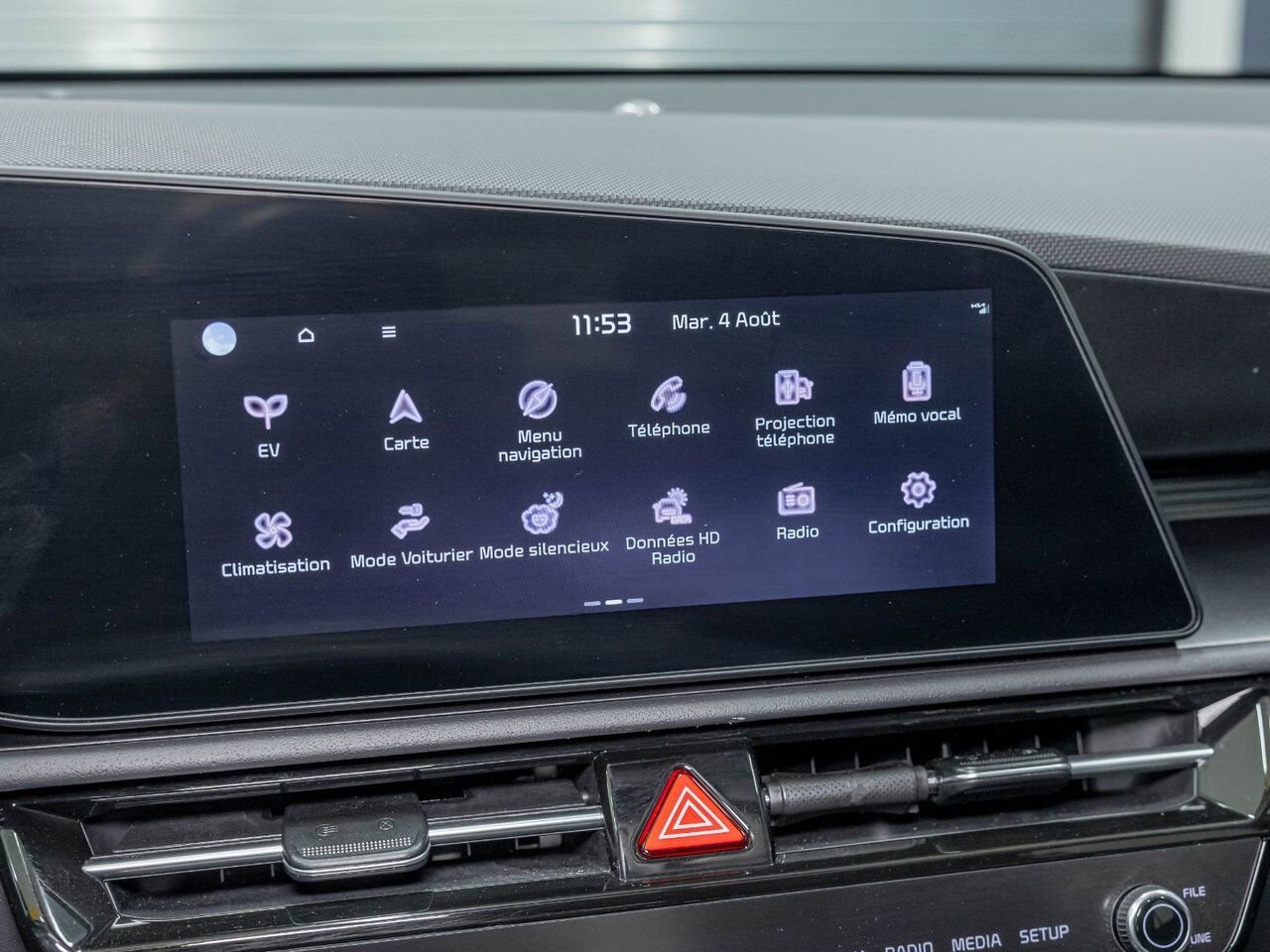 Kia Niro EV WIND *NAV* SIÈGES CHAUFF REG ADAPT ALERTES *BAS KM 2026 Gris Saint-Jérôme - photo #17