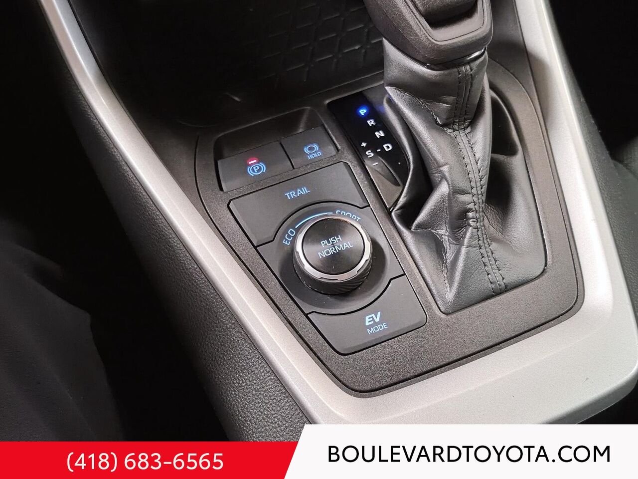 Toyota RAV4 Hybride 550002-8 | LE, AWD 2022 Argent Québec - photo #13