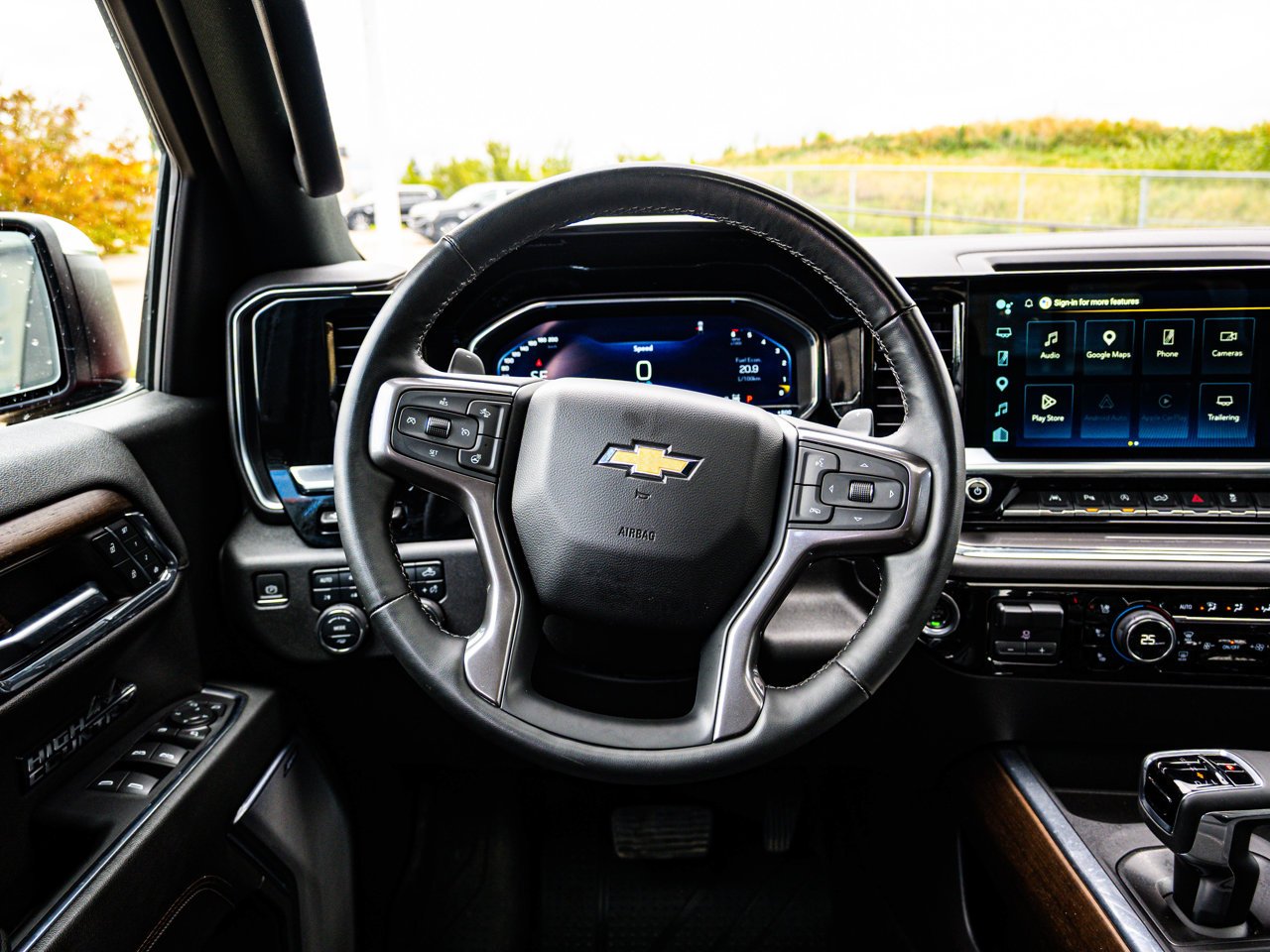 2024 Chevrolet Silverado 1500 4WD Crew Cab 147 High Country Red Sherwood Park - photo #35