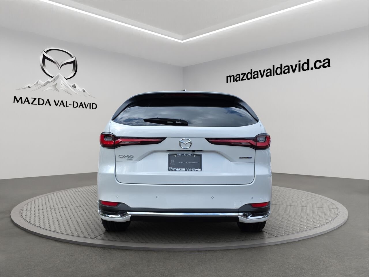 2026 Mazda CX-90 PHEV Signature PHEV, 7 passagers, toit pano, cuir, sièges ventilés Platinum Quartz Metallic Val-David - photo #17