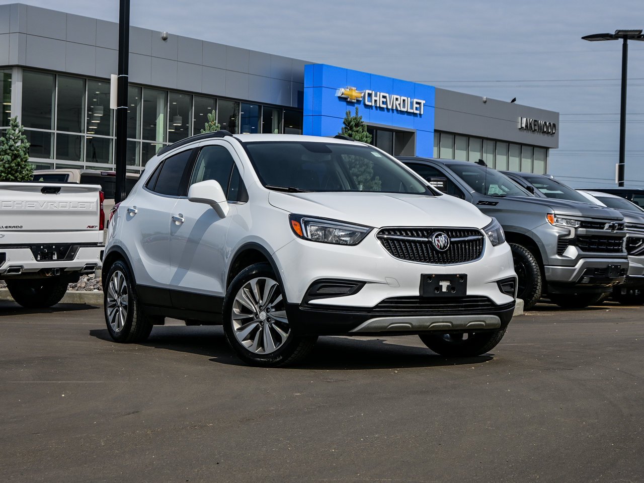 2020 Buick Encore AWD 4dr Preferred White Sherwood Park - photo #1