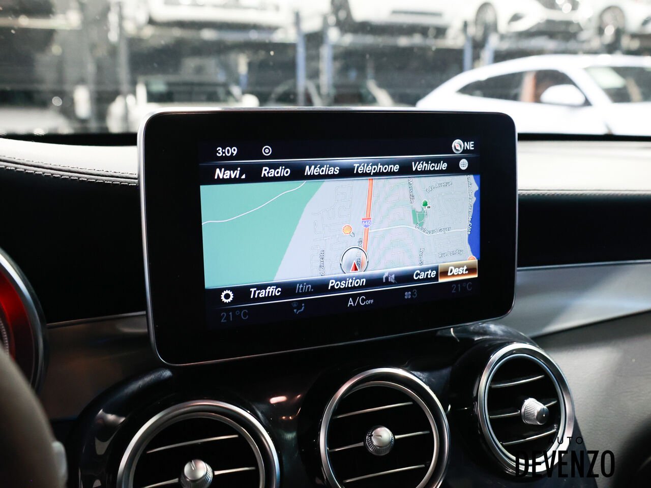 2019 Mercedes-Benz GLC Blue Saint-Eustache - photo #16