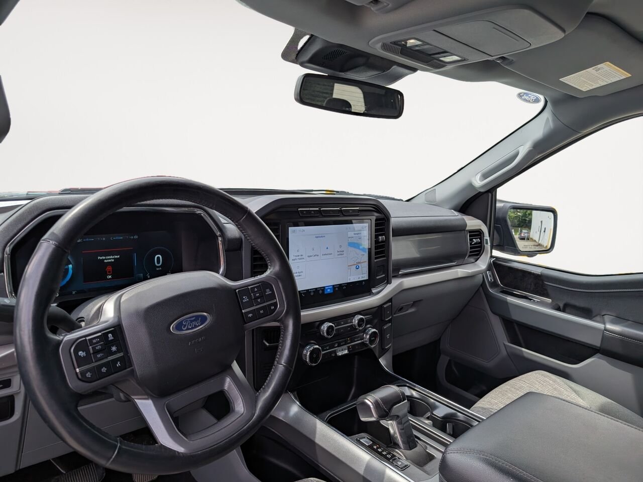 Ford F-150 Lightning XLT/SIÈGES CHAUFFANT/VOLANT CHAUFFANT/AC BIZONE/BLUETOOTH/CAMÉRA DE RECUL 2023 Noir Sherbrooke - photo #8