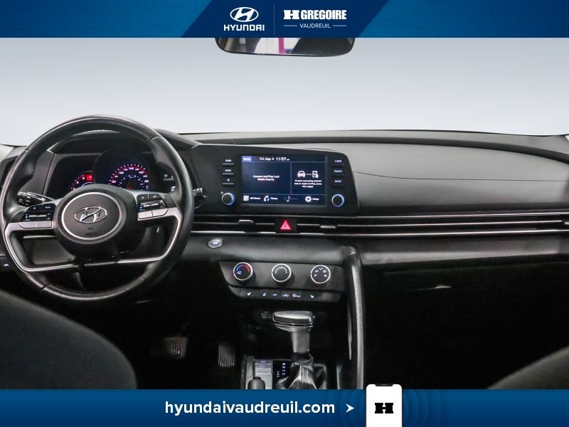 Hyundai Elantra YR832 | Preferred IVT 2022 Bleu Laval - photo #22