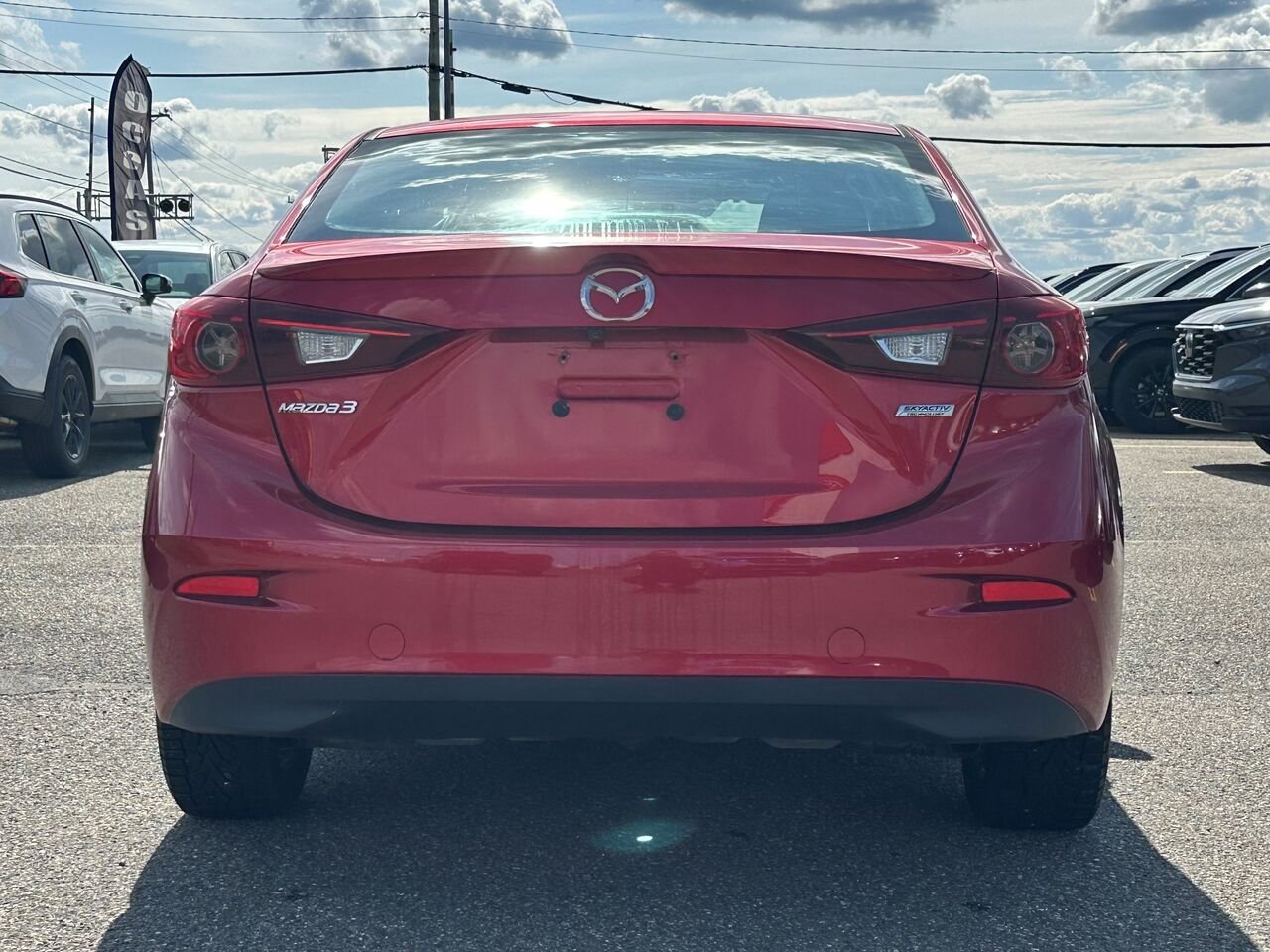 Mazda Mazda3 Berline 4 portes, boîte manuelle, GS 2015 Rouge Matane - photo #3