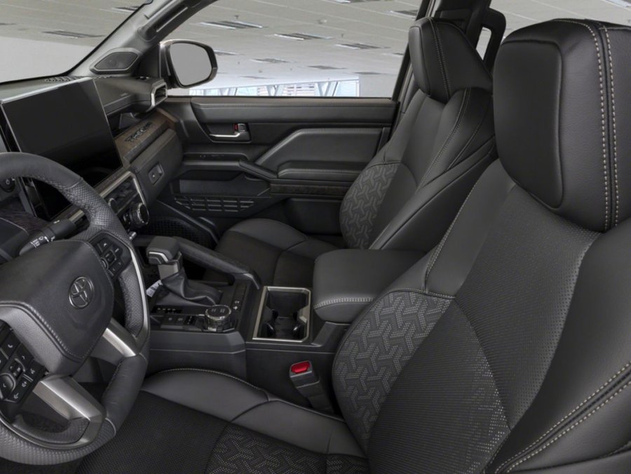 2026 Toyota Tacoma Trailhunter White