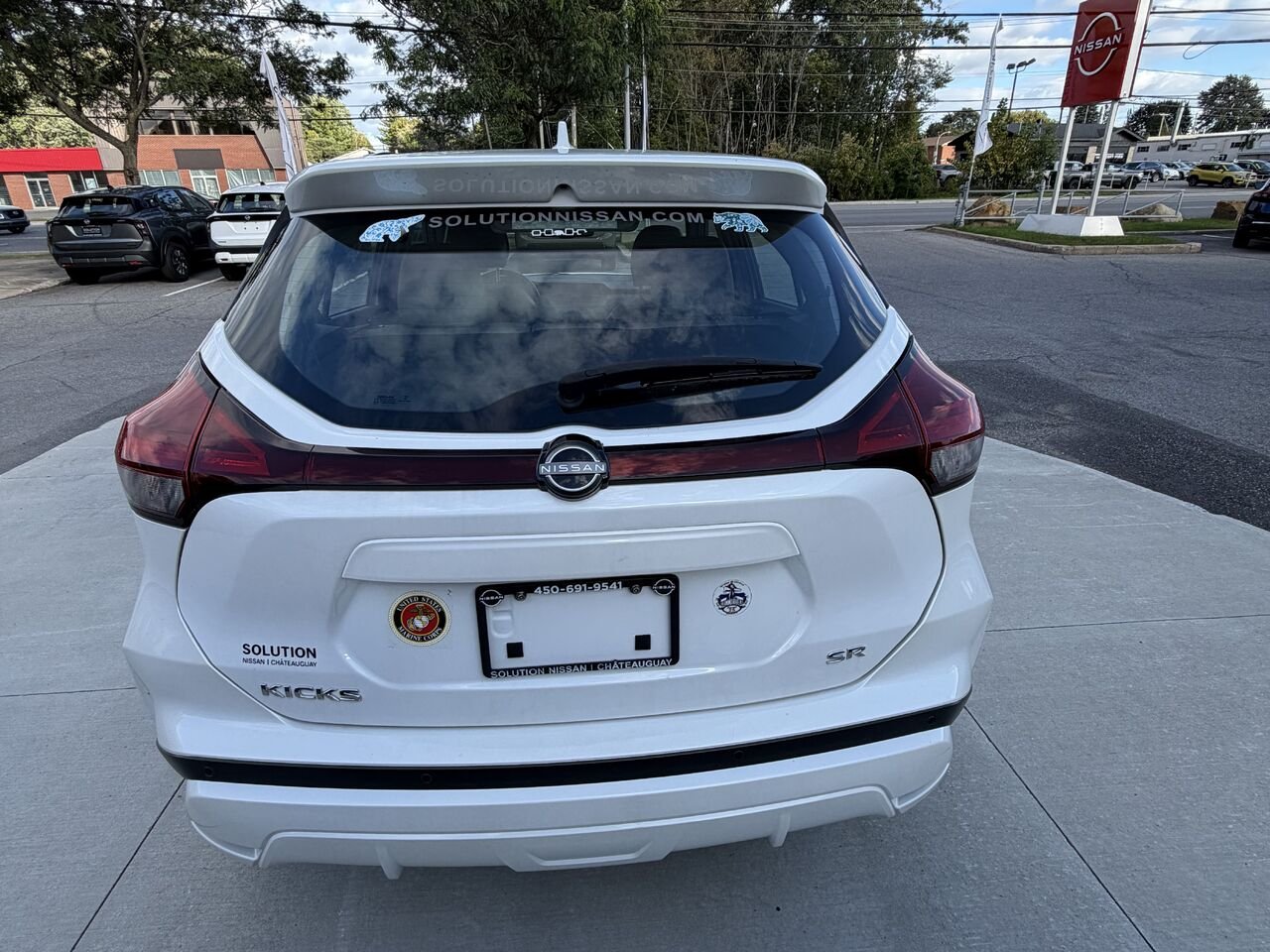 2023 Nissan Kicks SR PRIVILÈGE White Châteauguay - photo #5