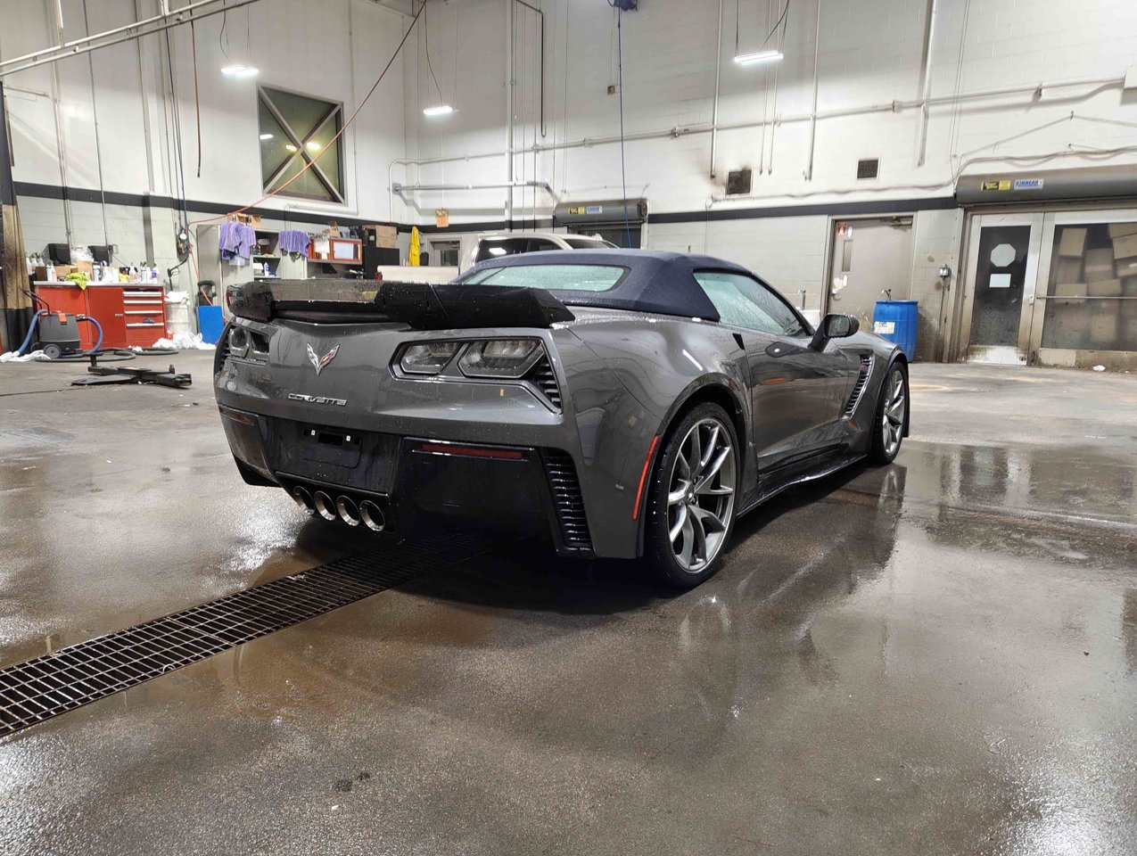 2016 Chevrolet Corvette 2dr Z06 Conv w/3LZ Shark Gray Metallic Sherwood Park - photo #5