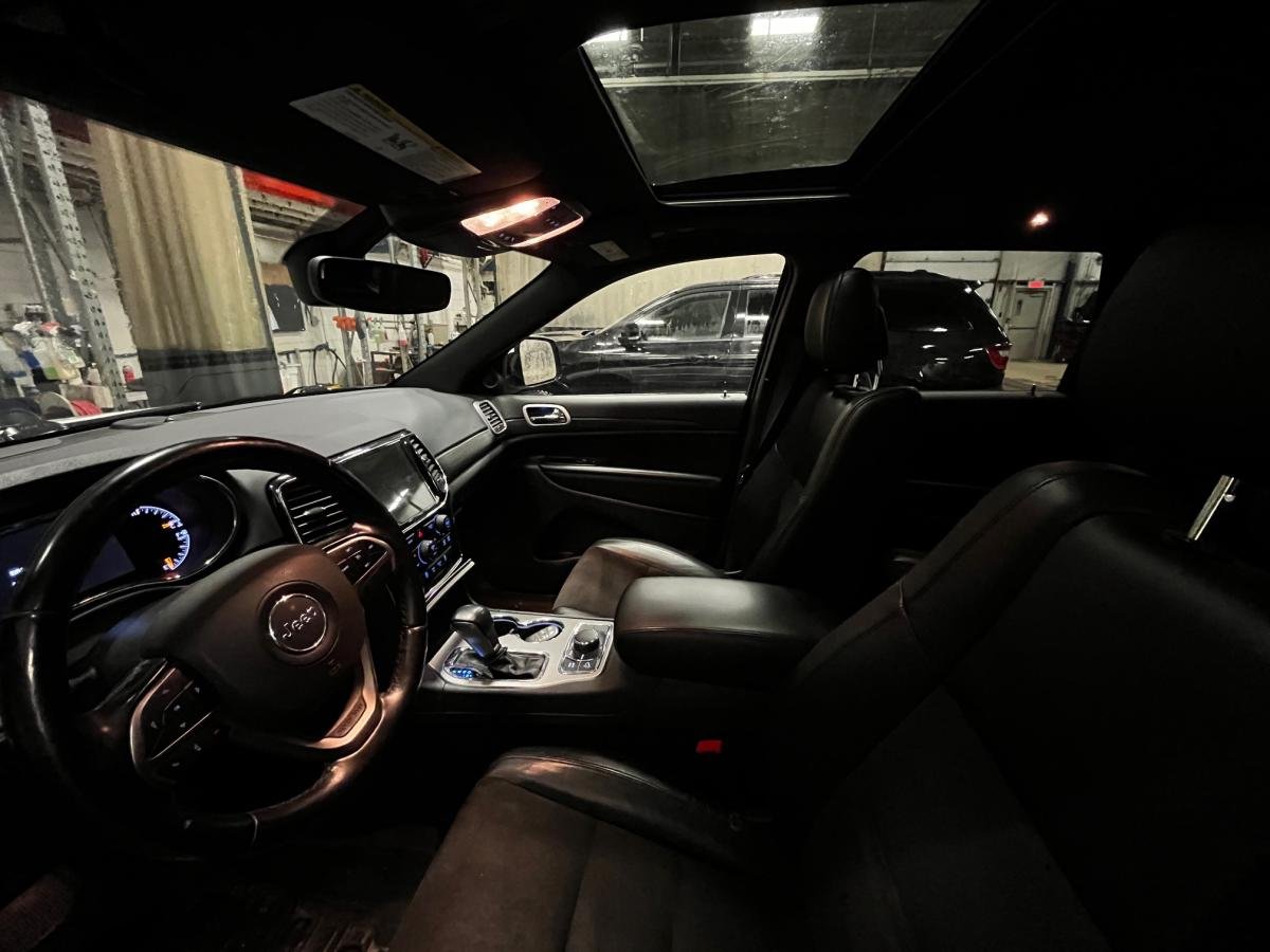 2021 Jeep Grand Cherokee White Sainte-Agathe-des-Monts - photo #4