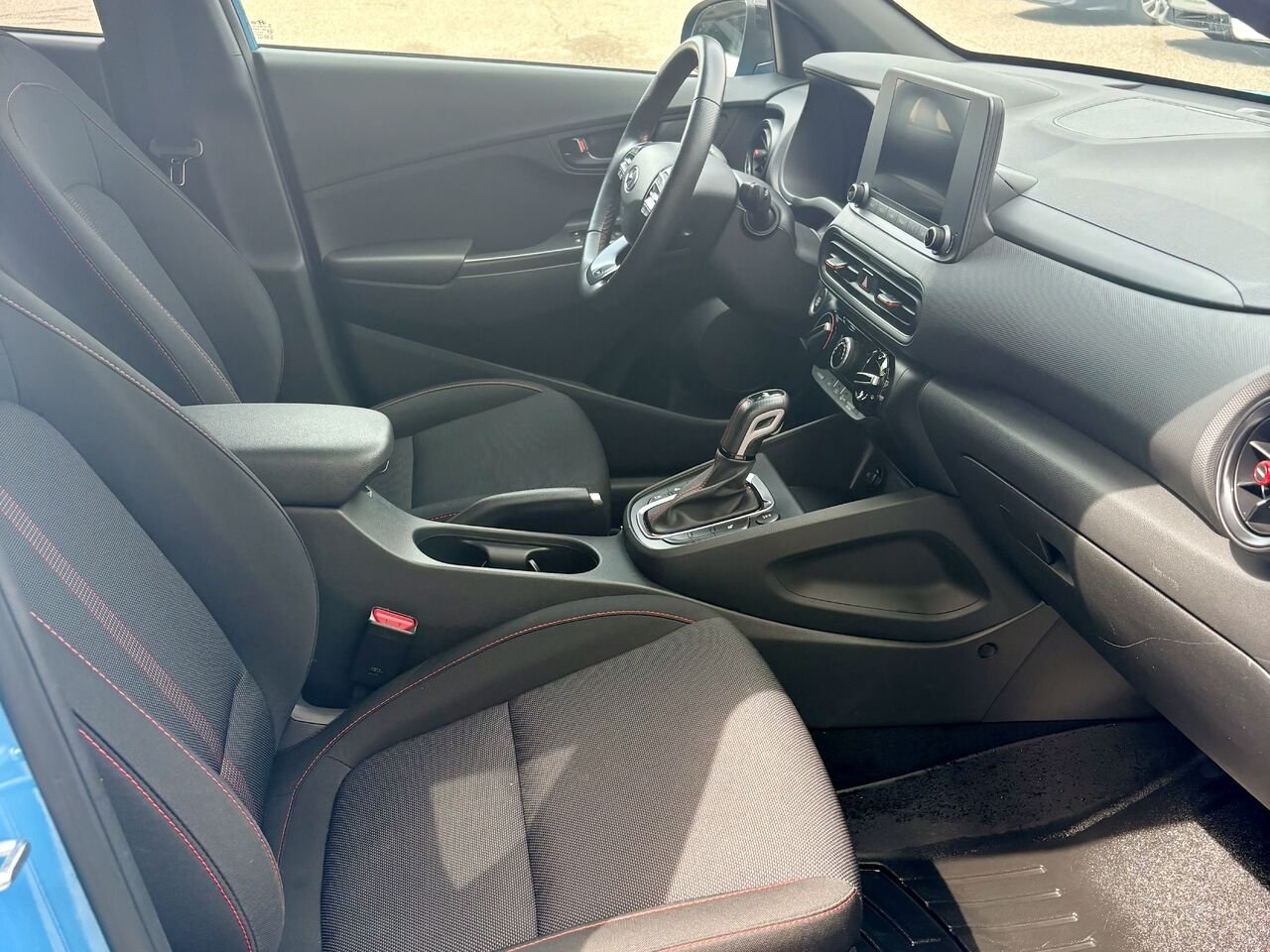 2022 HYUNDAI KONA Blue Mont-Laurier - photo #13