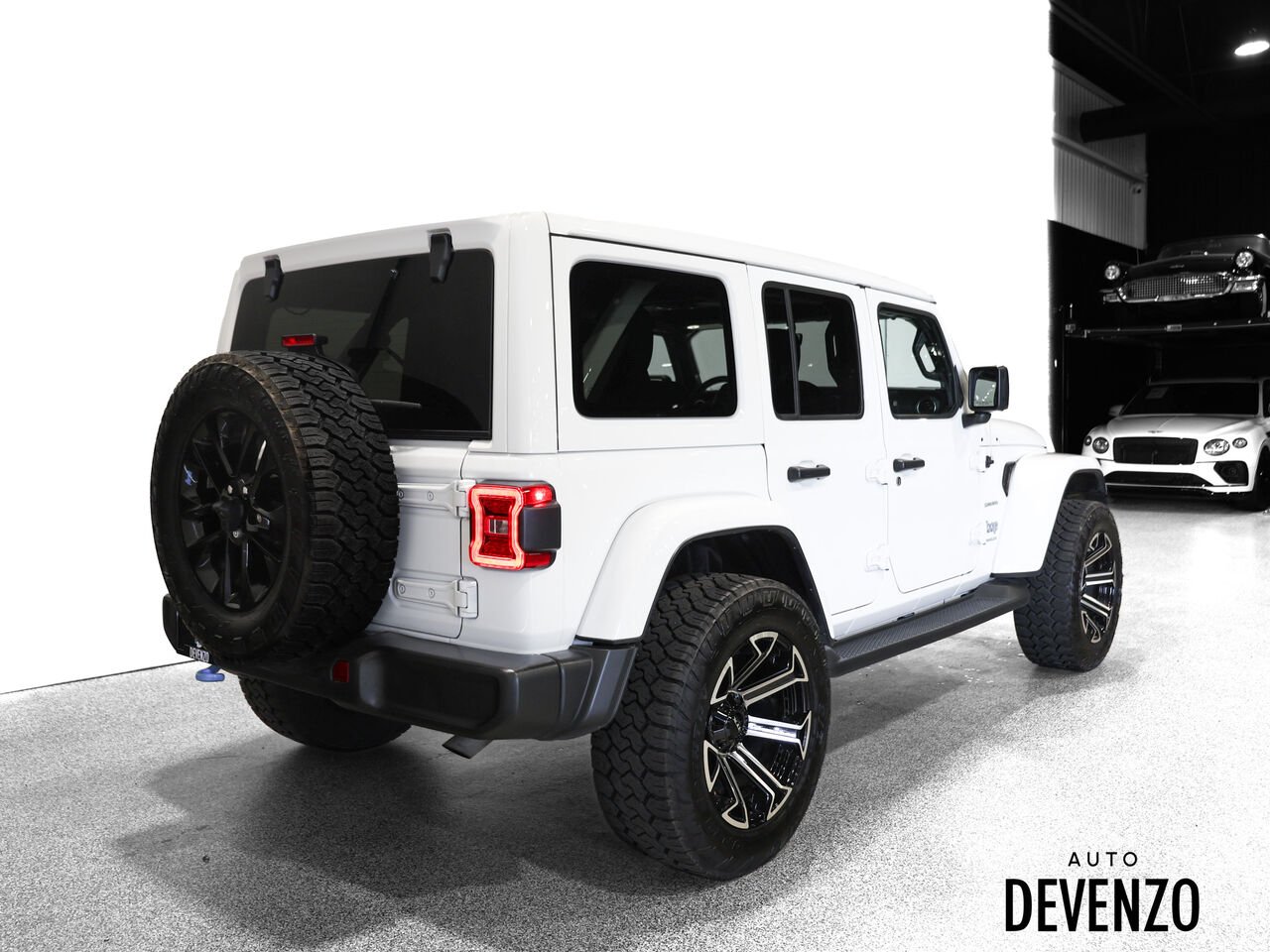 2023 Jeep Wrangler 4xe White Saint-Eustache - photo #2