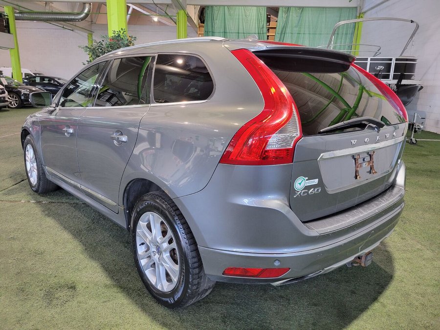 2017 Volvo XC60 2017 Grey
