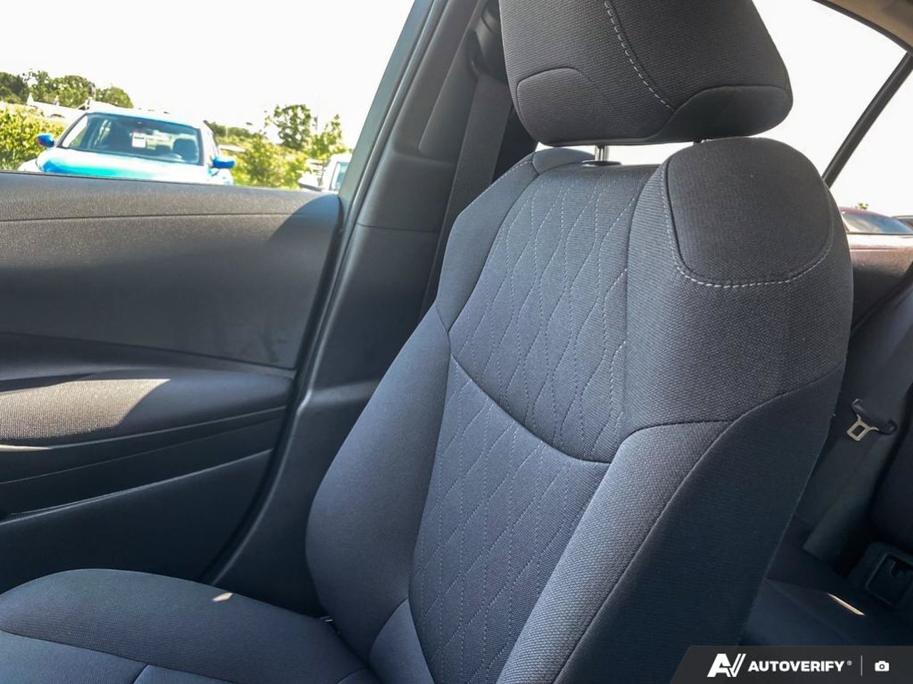 2020 Toyota Corolla 5YFBPRBE4LP038374 Blue Mirabel - photo #23