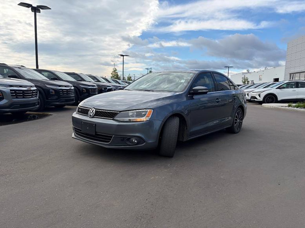2013 Volkswagen Jetta Sedan 4dr 2.0T TDI DSG Highline Grey Sherwood Park - photo #2