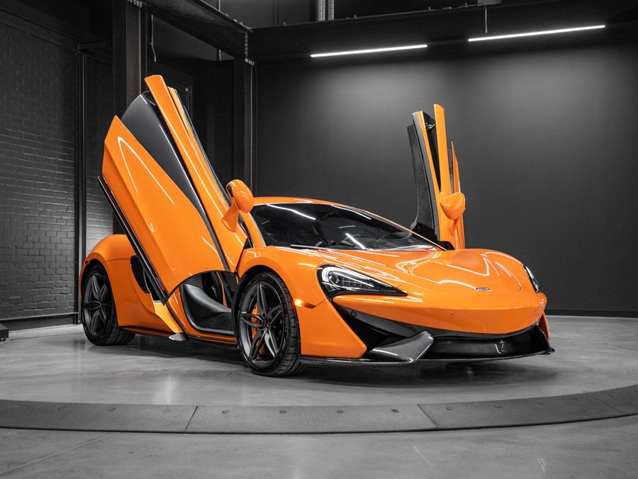 2018 McLaren 570S 2018 Orange