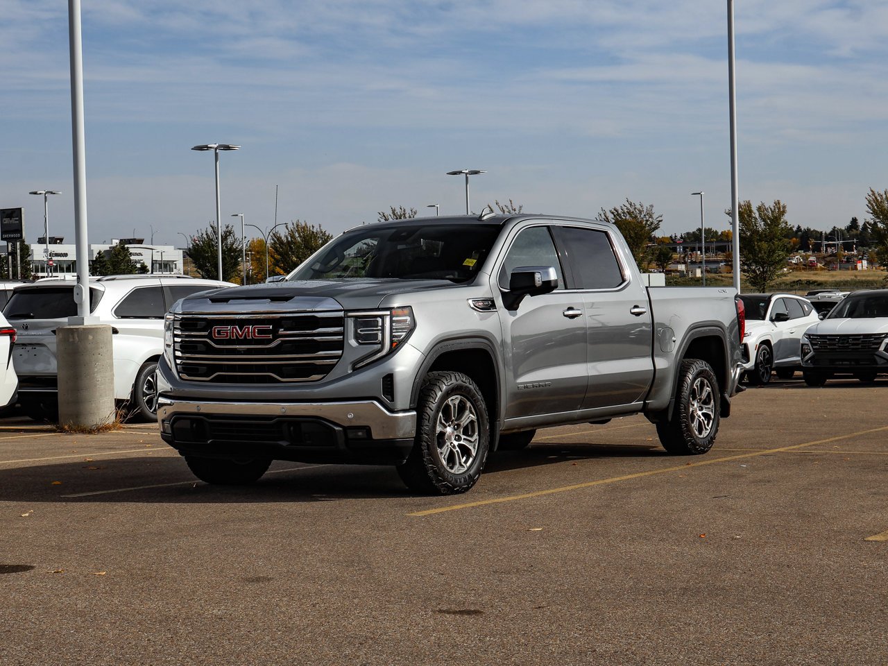 2024 GMC Sierra 1500 4WD Crew Cab 147 SLT Grey Sherwood Park - photo #3