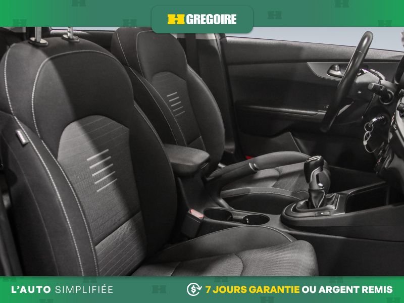 2021 Kia Forte Grey Laval - photo #31