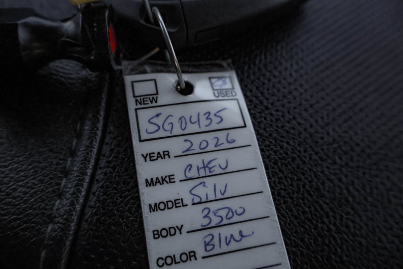 2026 Chevrolet Silverado 3500HD 4WD Crew Cab 159 LTZ Blue Sherwood Park - photo #35