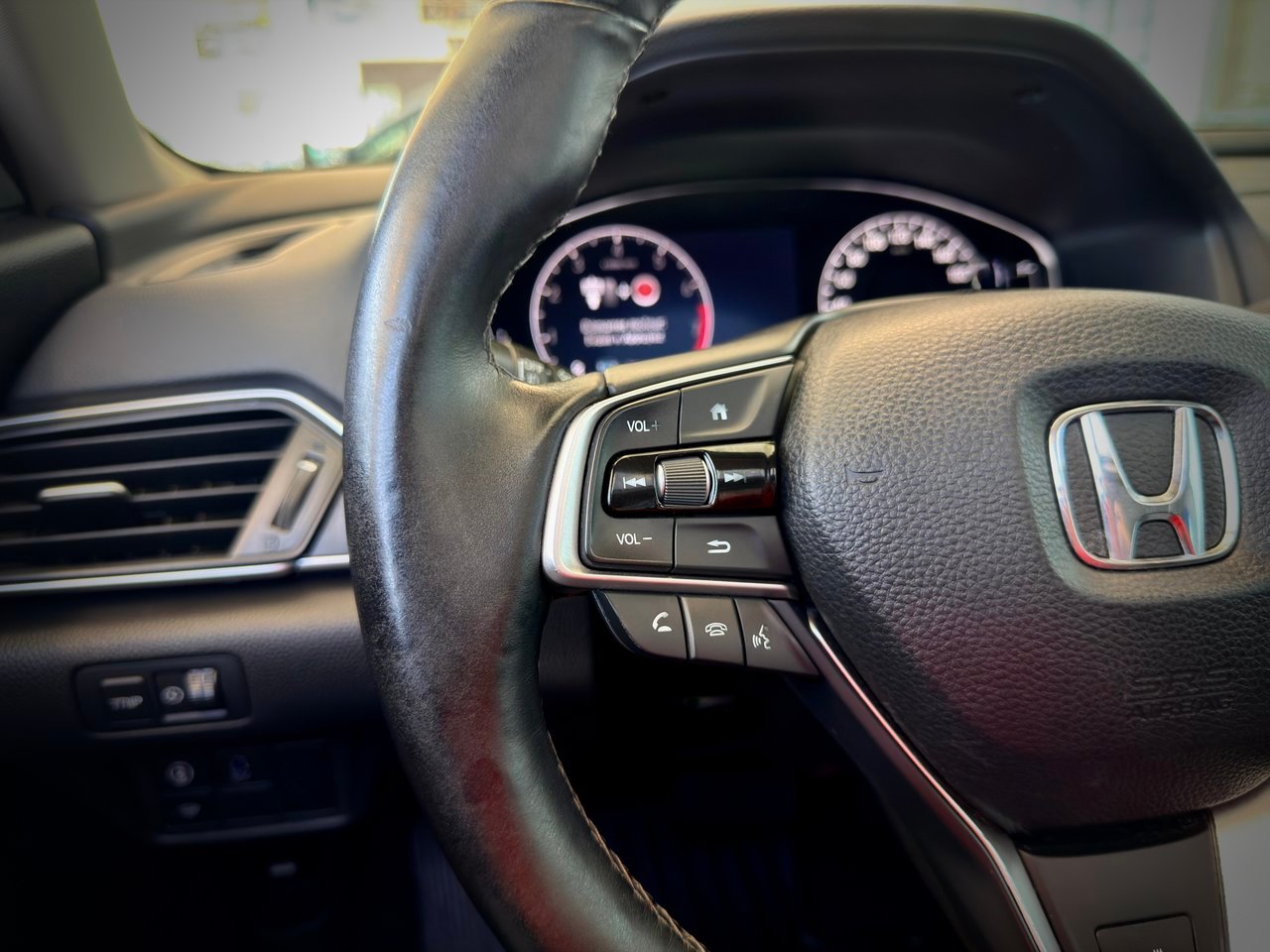 2018 Honda Accord Sedan Blue Notre-Dame-des-Prairies - photo #25