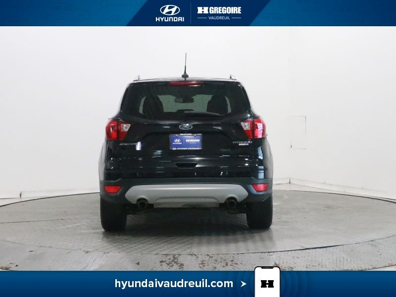 2019 Ford Escape Black Laval - photo #8