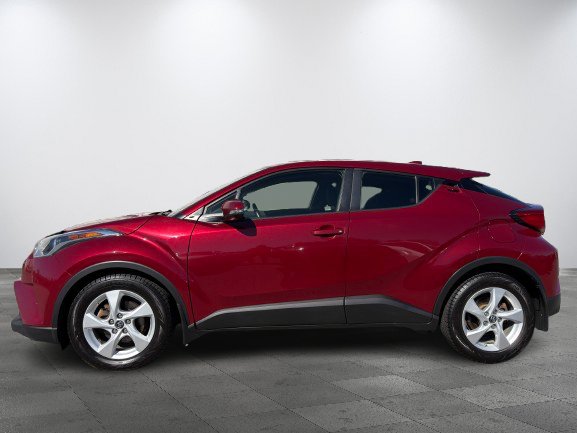 2019 Toyota C-HR Red Thetford Mines - photo #5