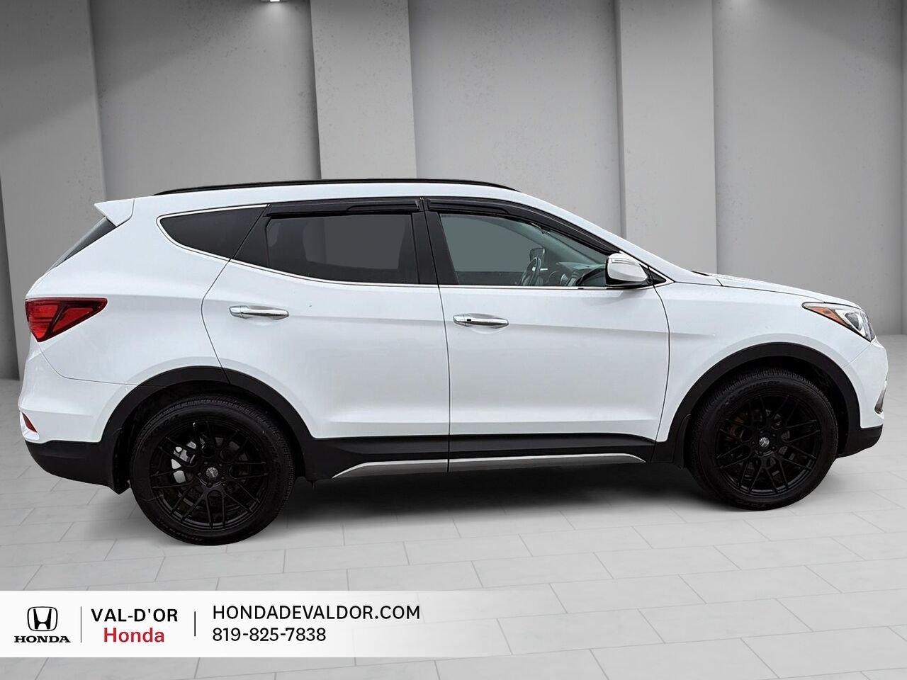 2017 Hyundai Santa Fe Sport AWD 2.0T SE 4 portes AWD CUIR White Val-d'Or - photo #4