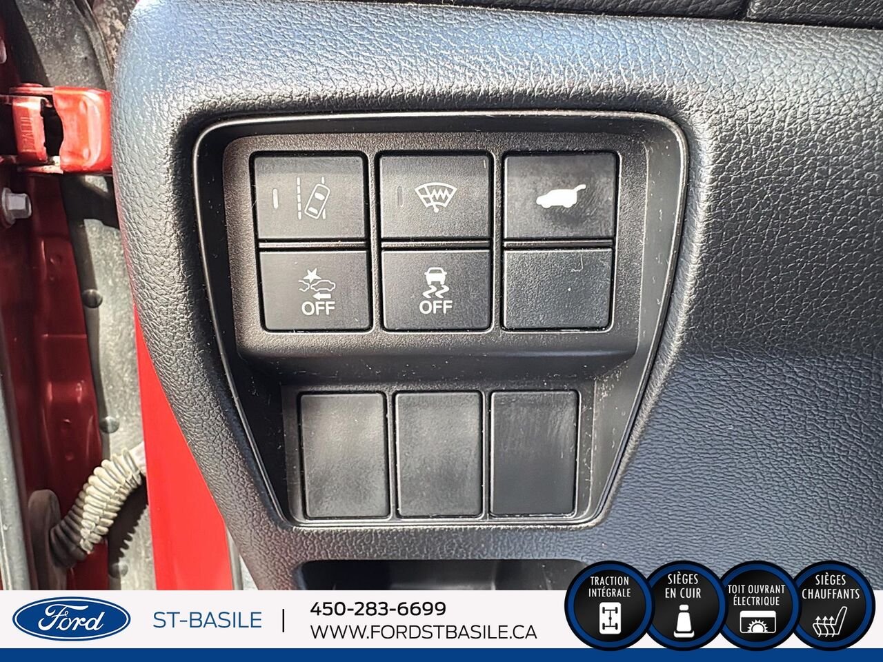 2018 HONDA CR-V Red Saint-Basile-le-Grand - photo #21