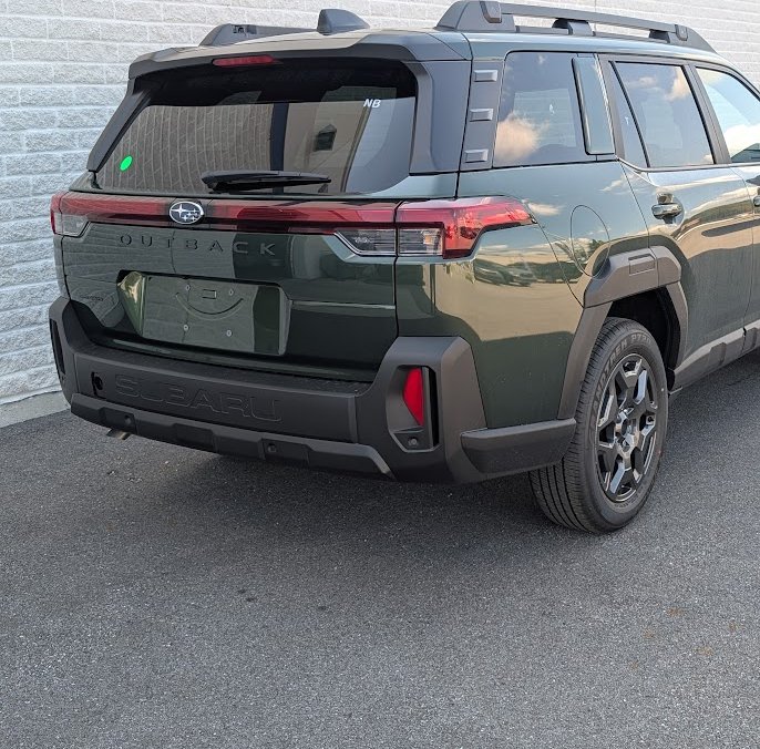 SUBARU Outback TOURING 2026 Émeraude foncé nacré