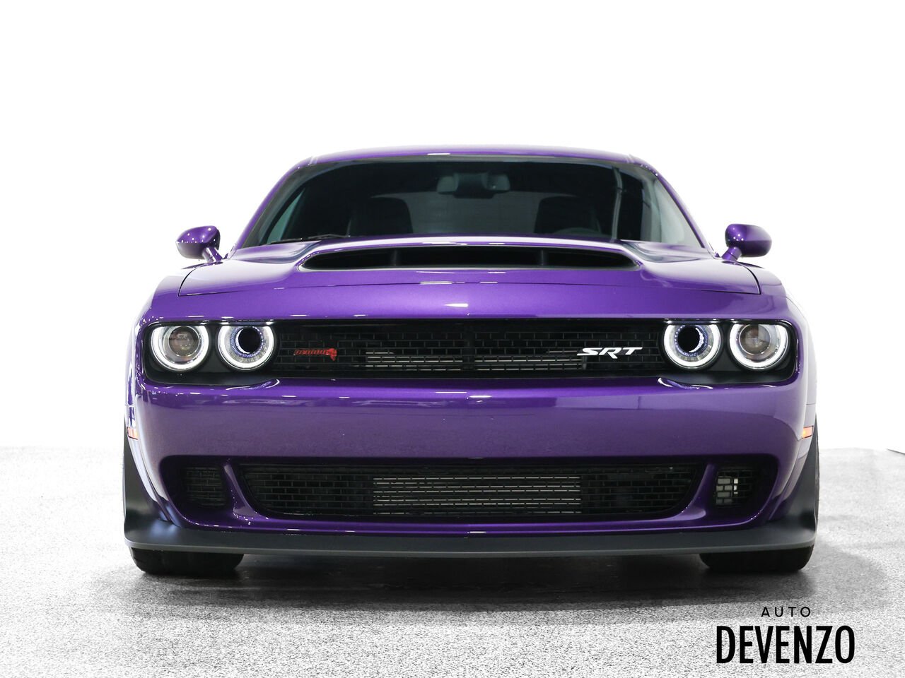 2018 Dodge Challenger Purple Saint-Eustache - photo #5