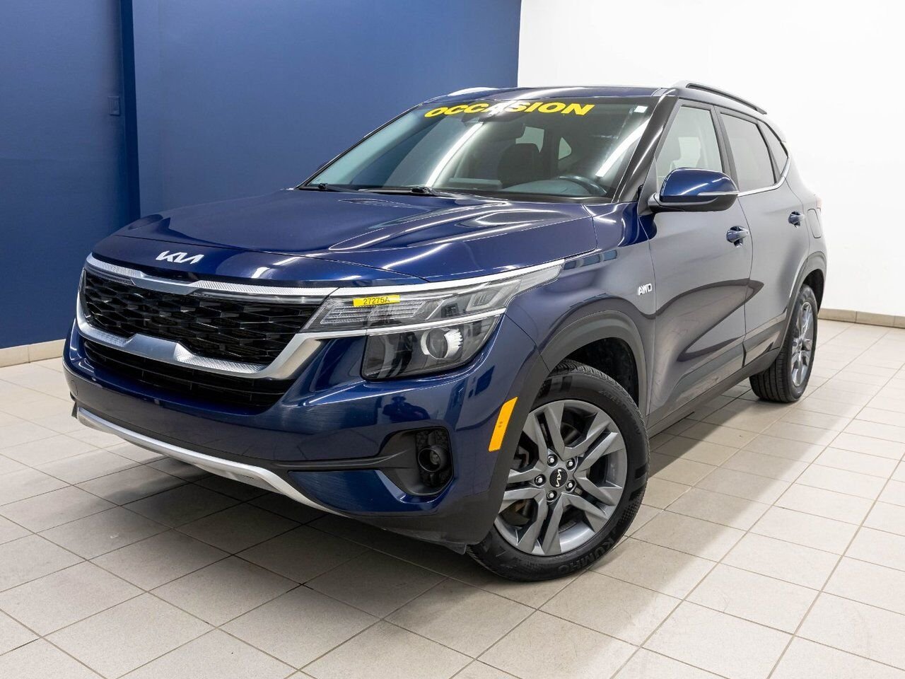 Kia Seltos EX PREMIUM AWD *TOIT* SIÈGES CHAUF CARPLAY ALERTES 2023 Bleu Saint-Jérôme - photo #0