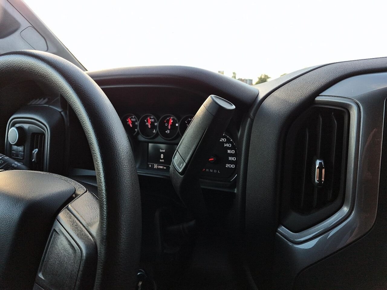 2021 Chevrolet Silverado 1500 Red Saint-Jérôme - photo #14