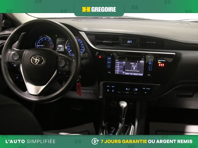 Toyota Corolla 2019 Noir Blainville - photo #17