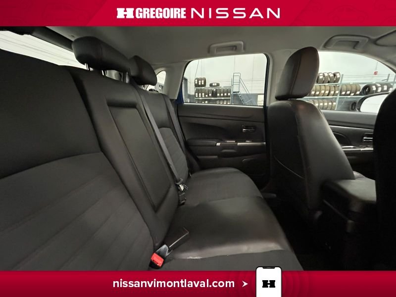 2023 Mitsubishi RVR Blue Laval - photo #12