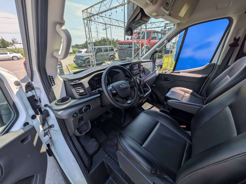 Ford Transit Cargo Van 2024 Blanc Val-David - photo #13