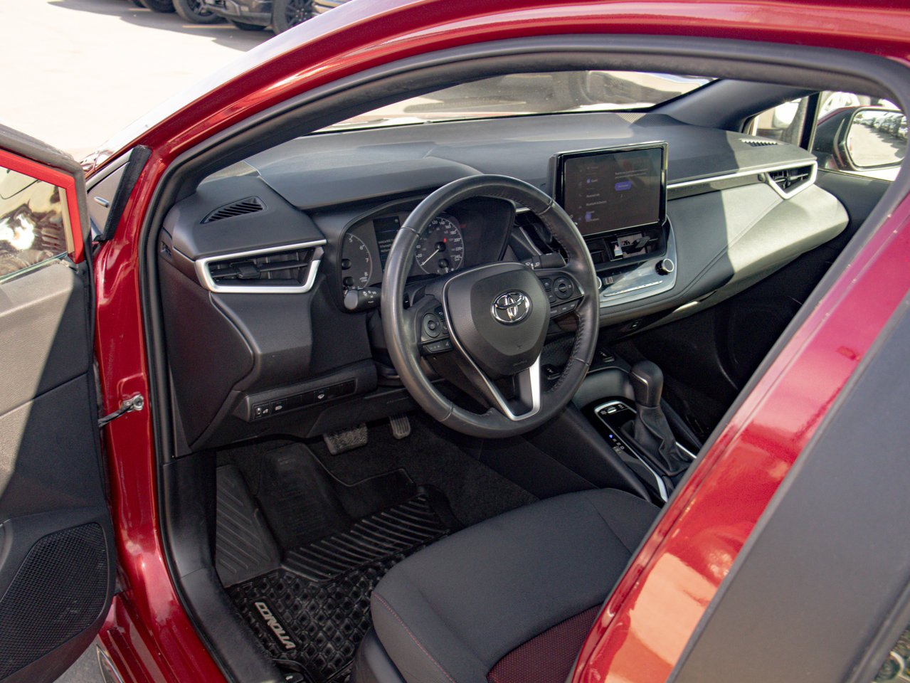 2024 Toyota Corolla SE CVT Red Sherwood Park - photo #19