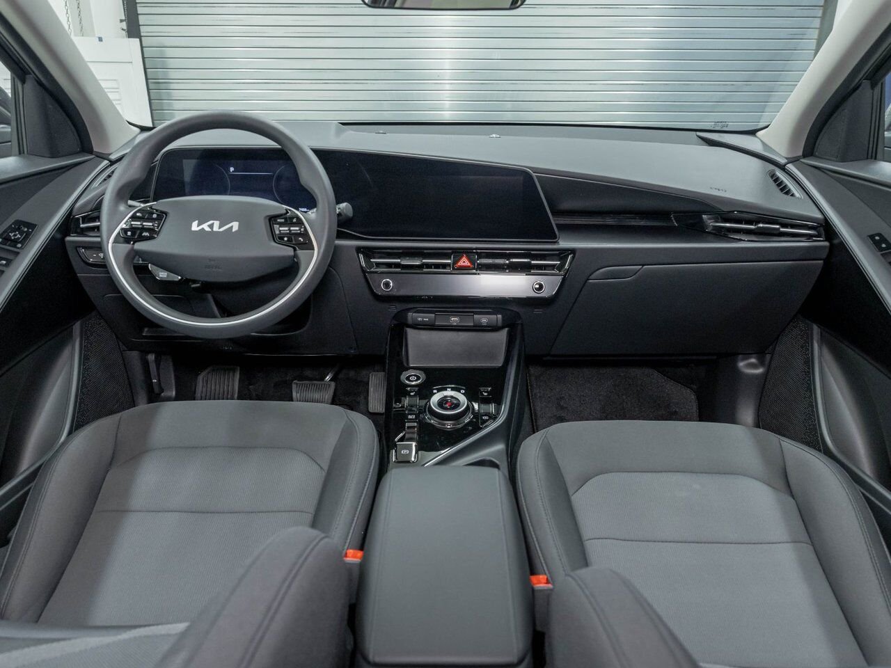Kia Niro EV WIND *NAV* SIÈGES CHAUFF REG ADAPT ALERTES *BAS KM 2026 Gris Saint-Jérôme - photo #11