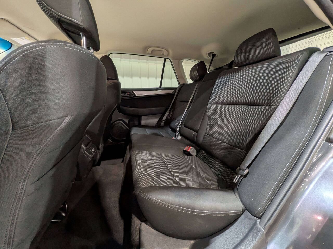 2018 Subaru Outback 2.5i Grey Val-David - photo #10