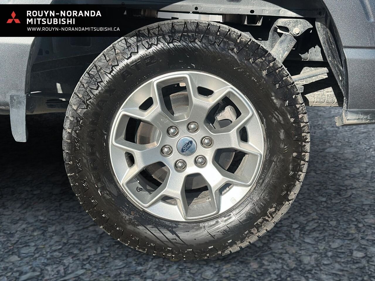 2025 Ford F-150 Grey Rouyn-Noranda - photo #6