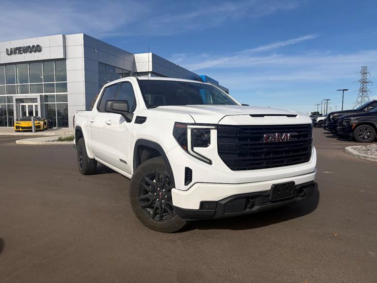 2023 GMC Sierra 1500 4WD Crew Cab 147 Elevation White Sherwood Park - photo #1