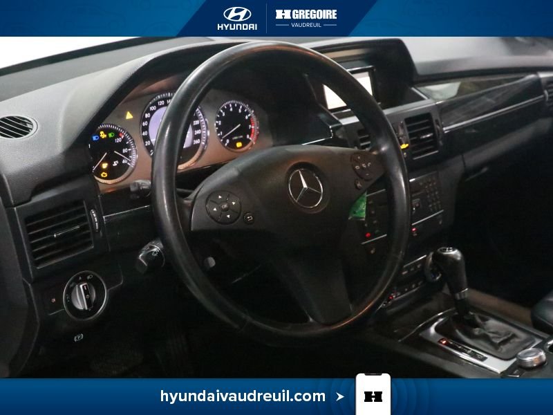 2011 Mercedes Benz GLK350 White Laval - photo #15